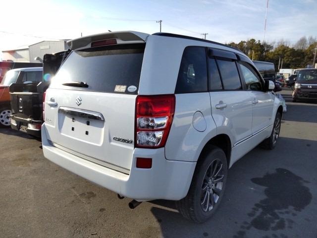 2015 SUZUKI ESCUDO